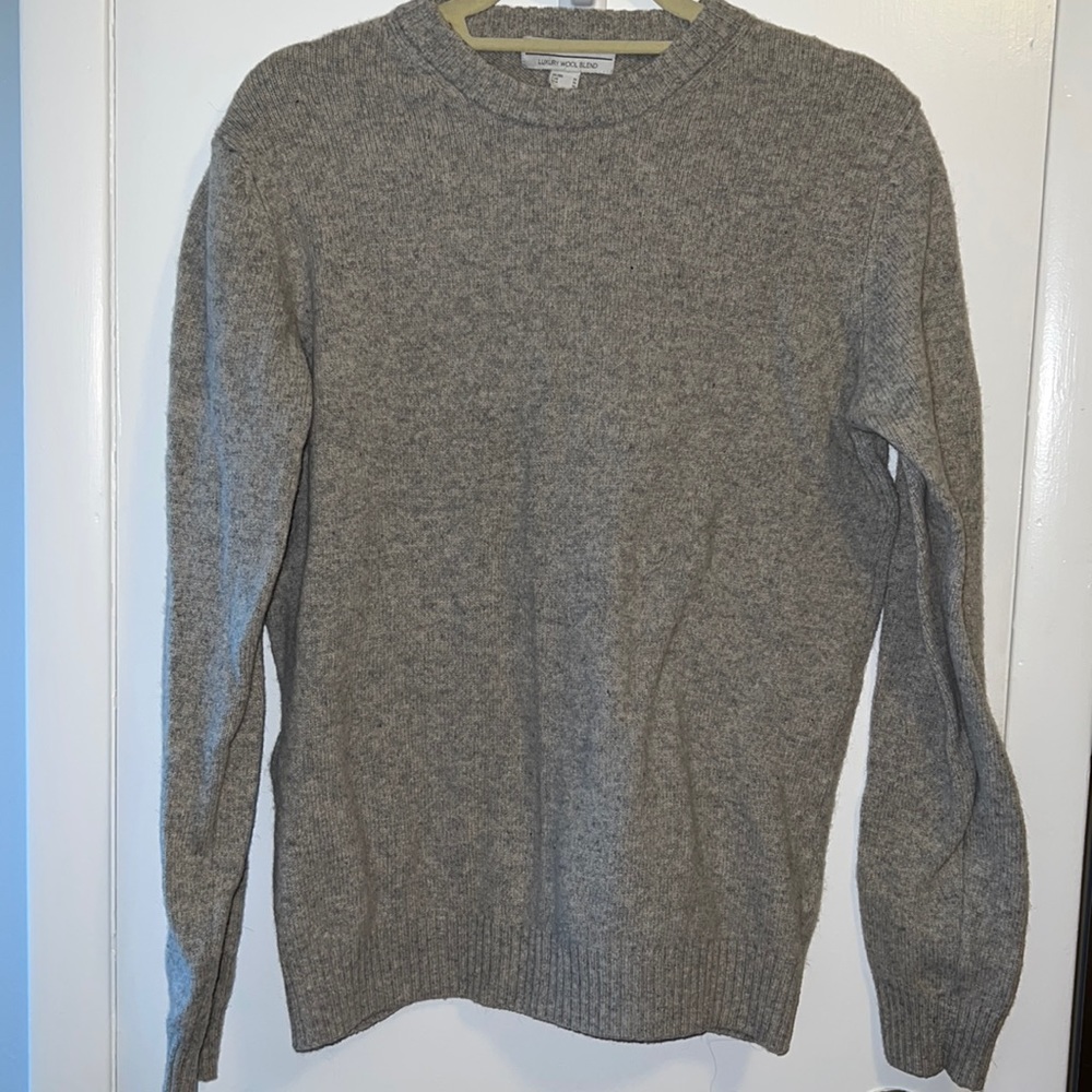 Cedar wood state - Luxury wool blend gray sweater